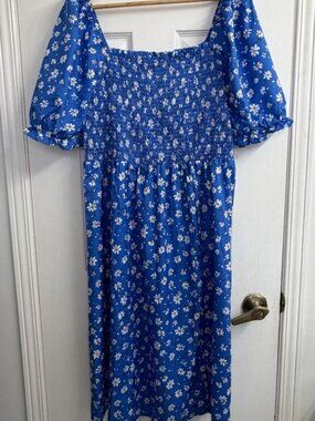 SHEIN Curve Blue Floral Midi Dress Women's 2X Smocked Puff Sleeve Slit NWOT